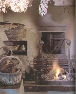 Etienne Hunyady, «Luxury houses Toscana» - страница из книги